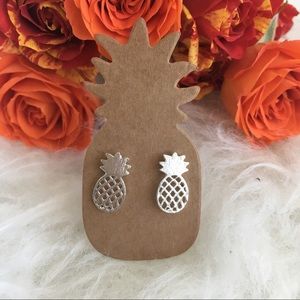 Pineapple earrings studs in silver color